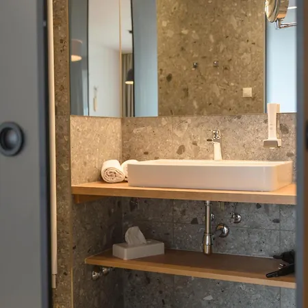 Ursprung Aparthotel 4*