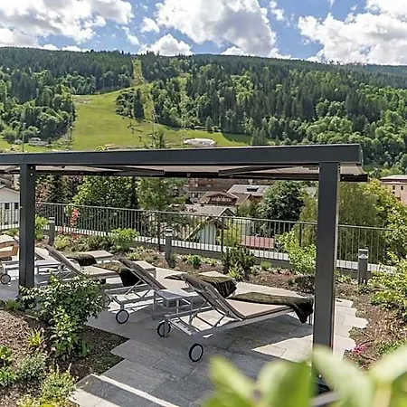 Ursprung Aparthotel 4*