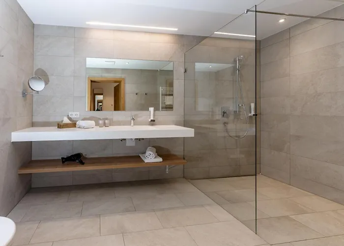 Aparthotel Ursprung 4*